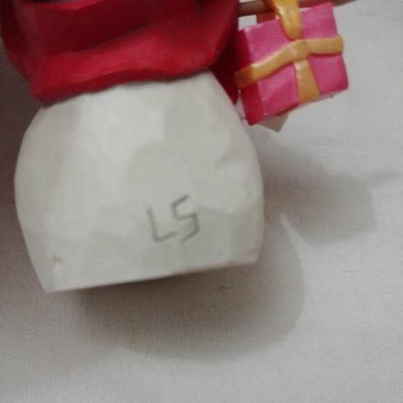 Hallmark Keepsake Ornaments - King Dad & 2001 Mom - Picture 11 of 12